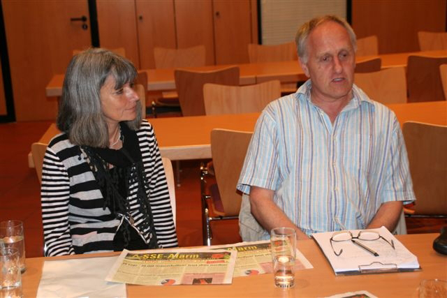 Sabine Auschra und Claus Schr&ouml;der beim gr&uuml;nen Montag in Destedt.