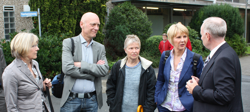 von r.n.l.: Petra Sahrstedt-H&uuml;lsmann, Bertold Br&uuml;cher, Christiane Wagner-Judith, Brigitte Pothmer, R&uuml;diger Becker