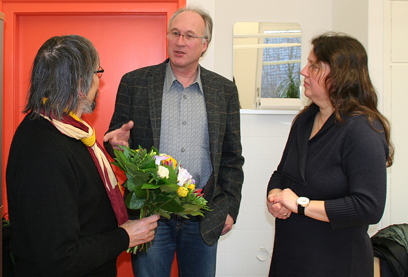 von links: Diethelm Krause-Hotopp, Schulleiter Ulrich Kleinfeldt und Gudrun Hock