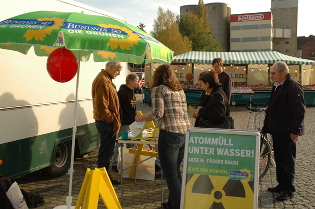 Asse-Stand der Sickter Gr&uuml;nen am 10. Oktober 2008