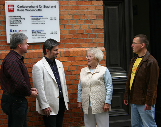 Grüne besuchen die Caritas Grüne besuchen die Caritas
